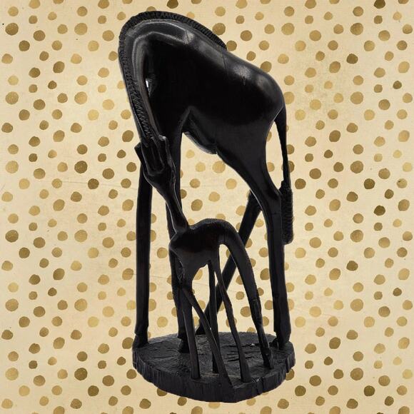 Vintage Ebony Wood Giraffe Sculpture with Baby Calf - Hand Crafted African Art - Picture 1 of 6